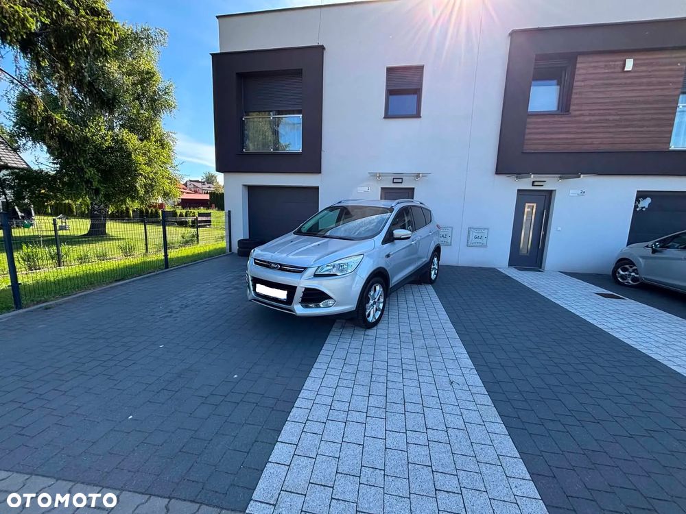 Ford Kuga 2.0 TDCi 4x4 Titanium - 11