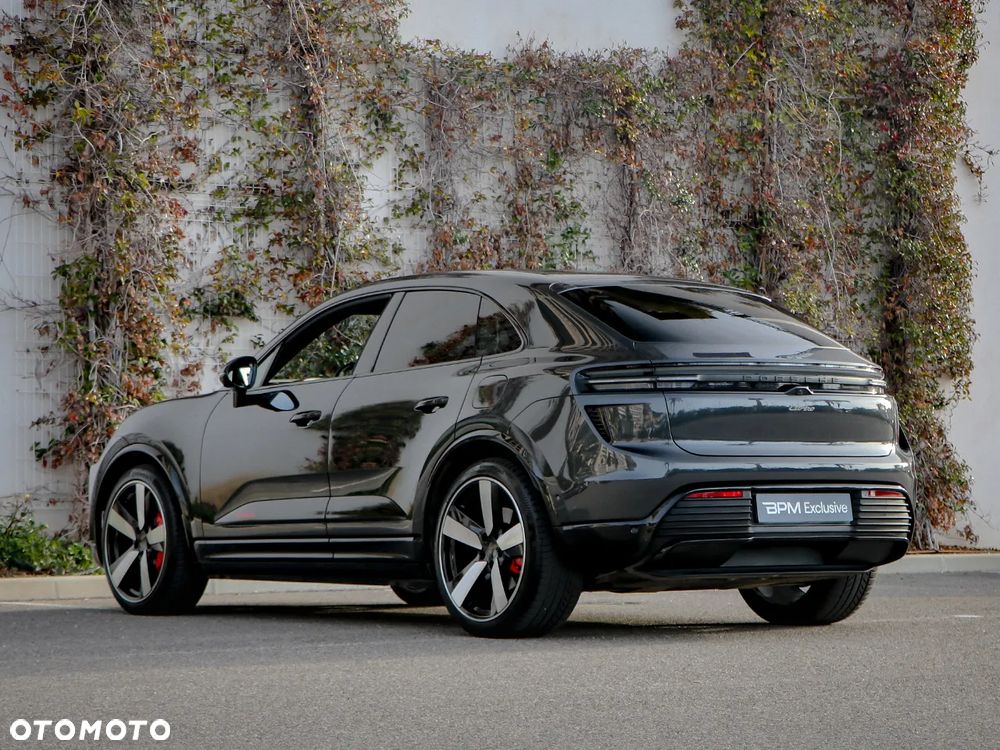Porsche Macan - 5
