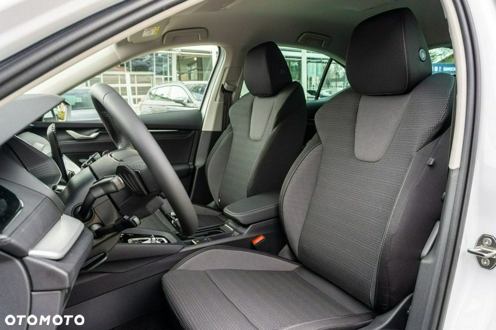 Skoda Octavia - 8
