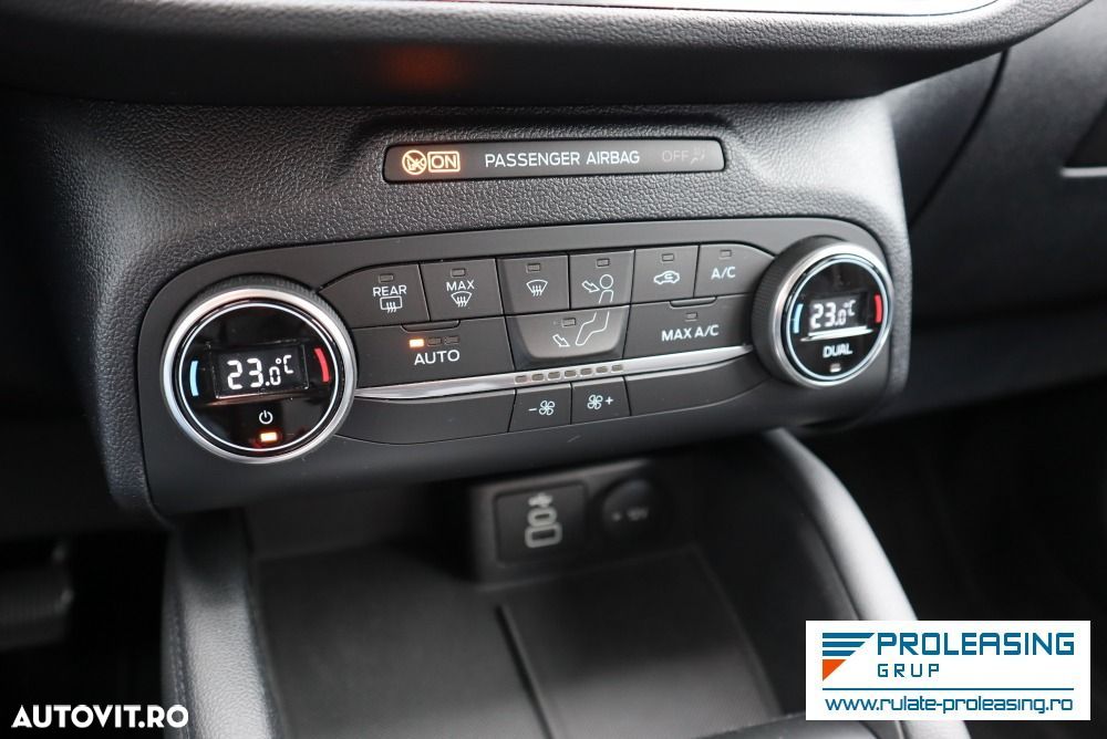 Ford Kuga - 15