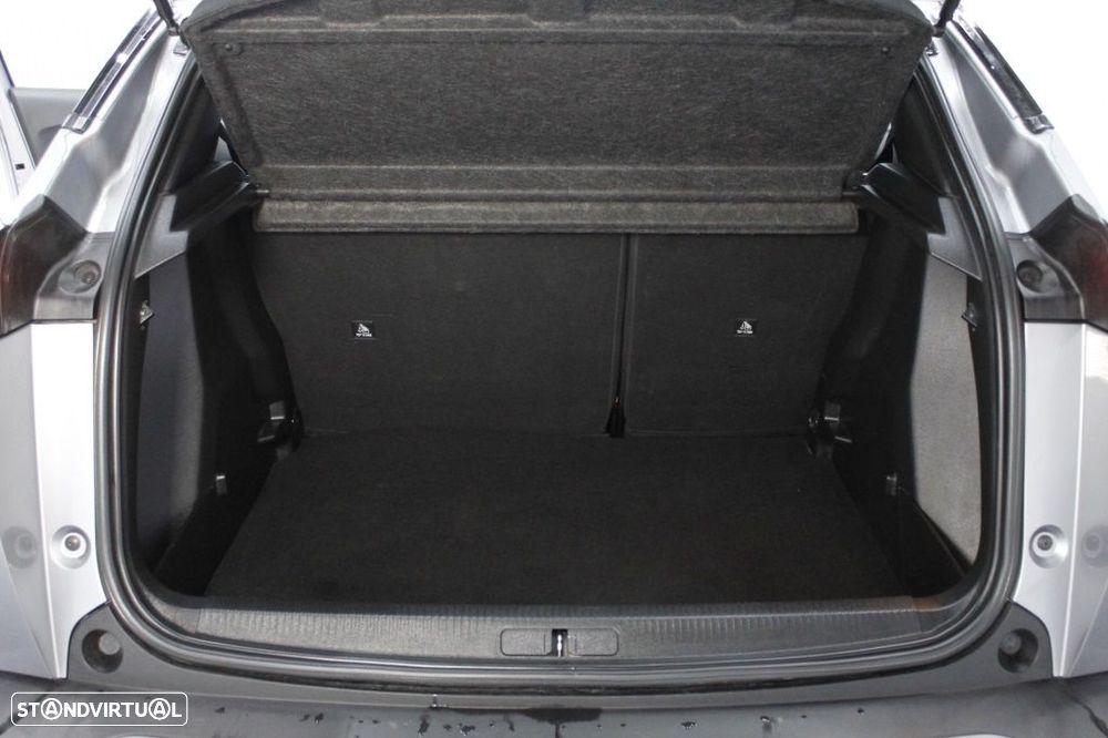 Peugeot 2008 1.2 PureTech Active - 33