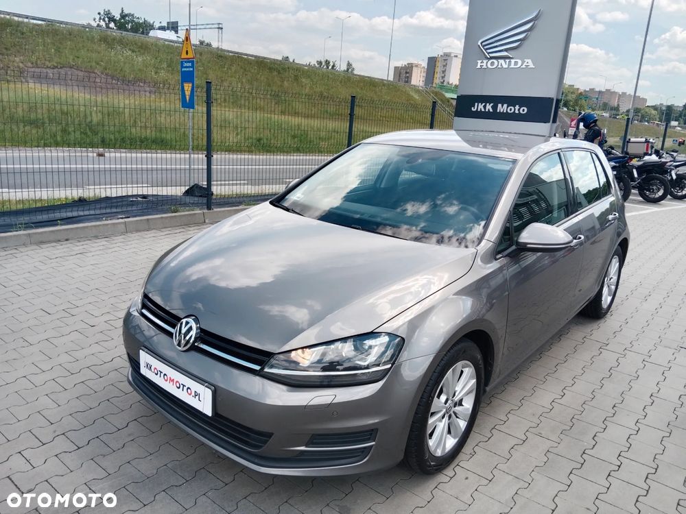 Volkswagen Golf 1.4 TSI BMT Comfortline - 18