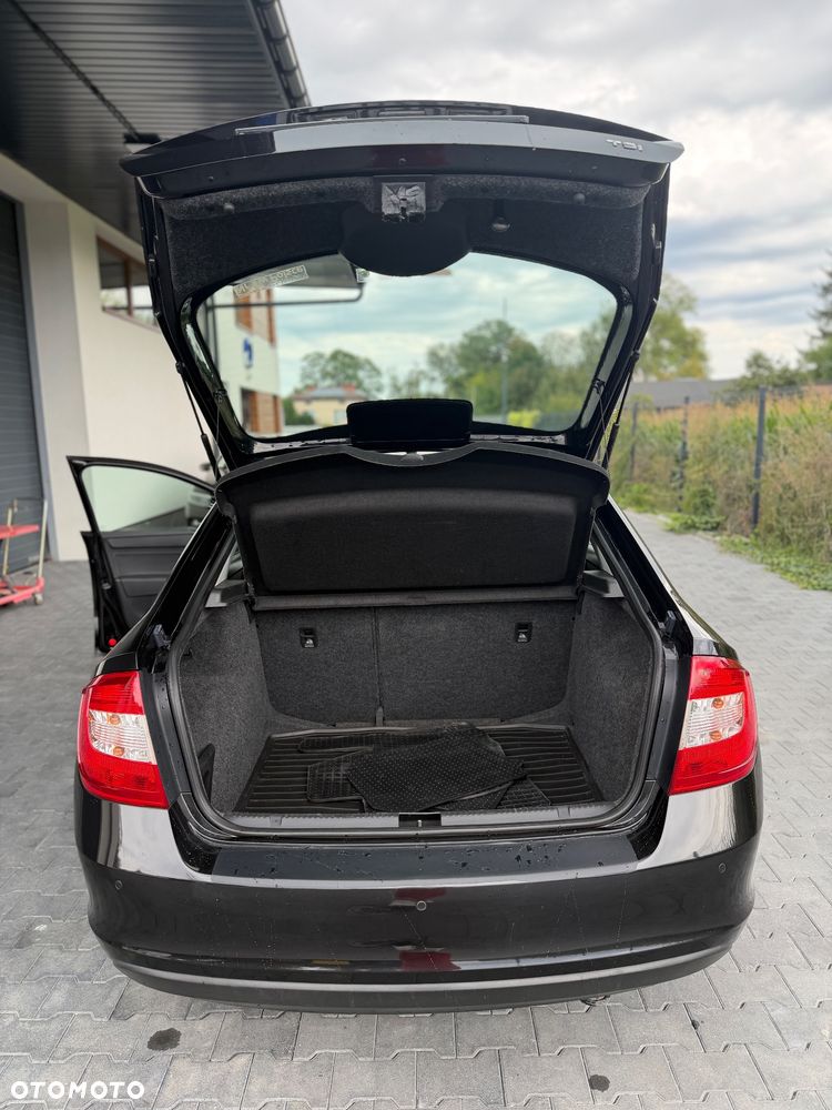 Skoda RAPID 1.2 TSI Active - 26