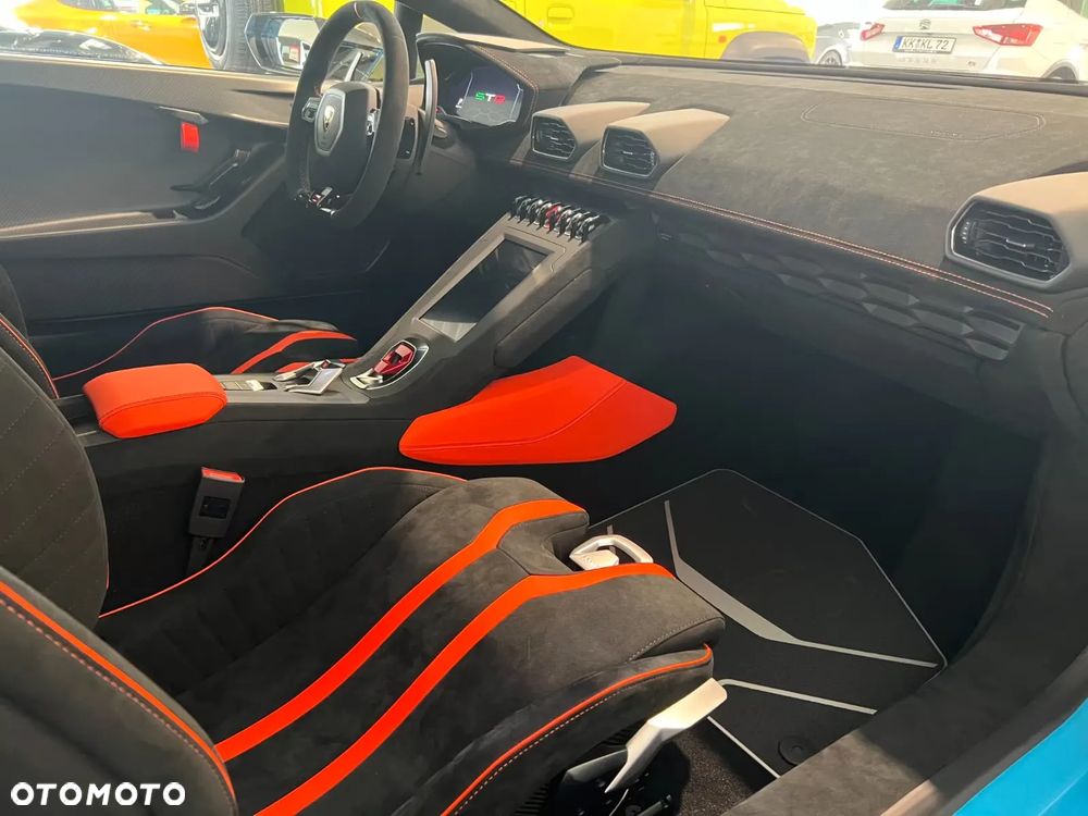 Lamborghini Huracan - 12