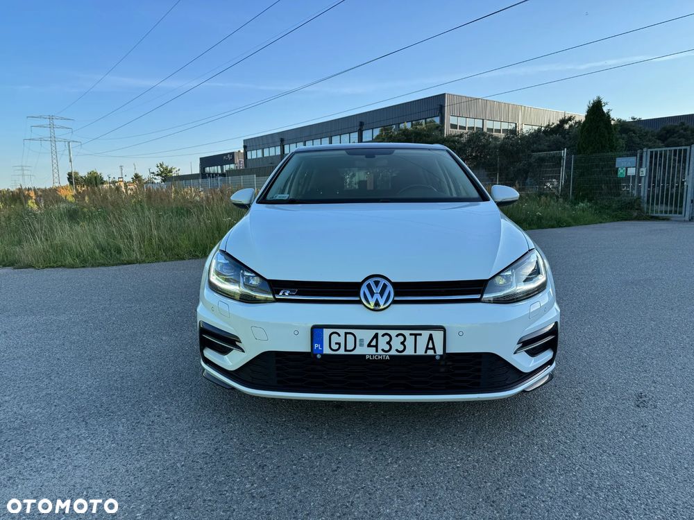 Volkswagen Golf - 8