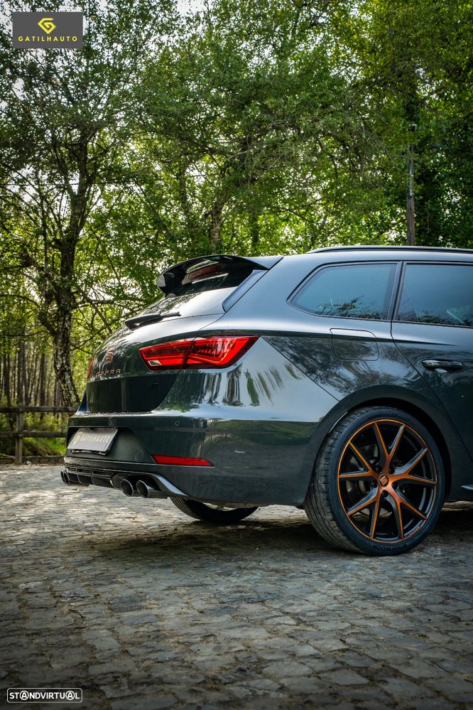 SEAT Leon ST 2.0 TSI S&S 4Drive DSG Cupra 300 Edition Carbon - 7