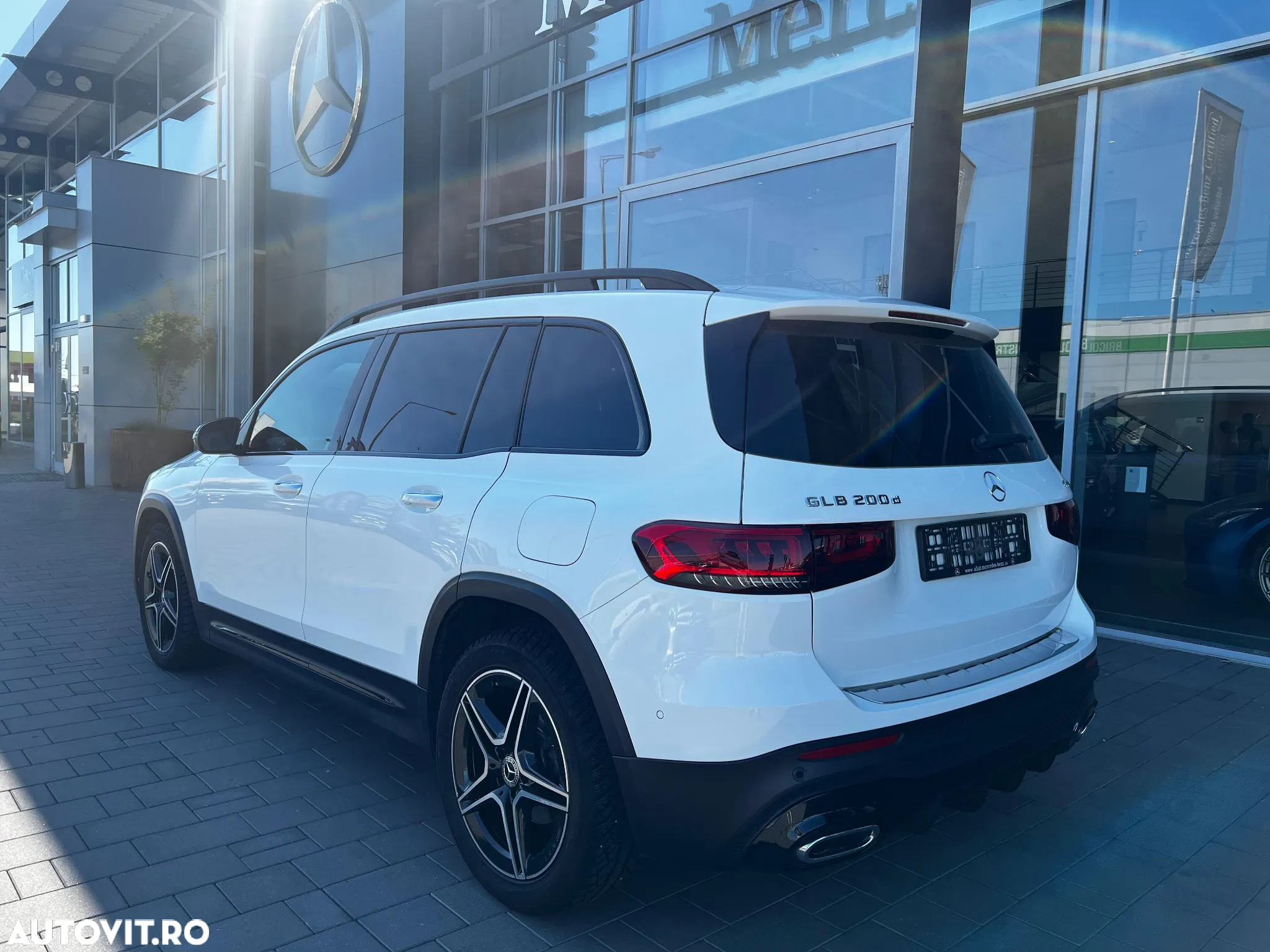 Mercedes-Benz GLB 200 d 4MATIC Aut. - 3