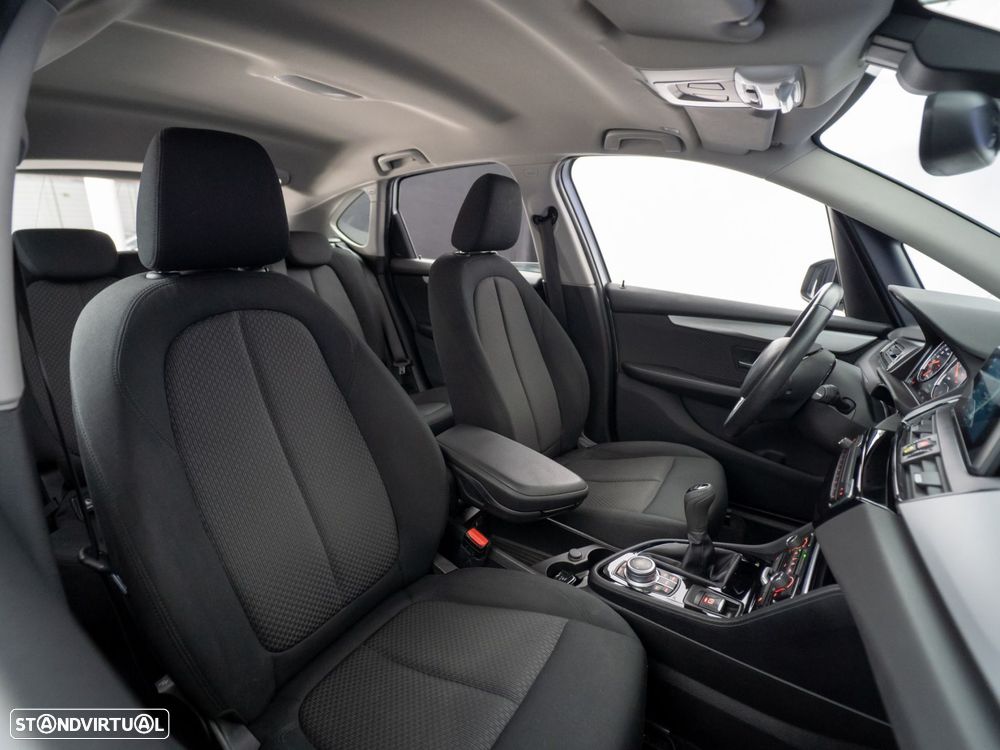 BMW 216 Active Tourer d Advantage - 33
