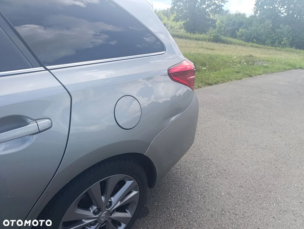 Toyota Auris - 6