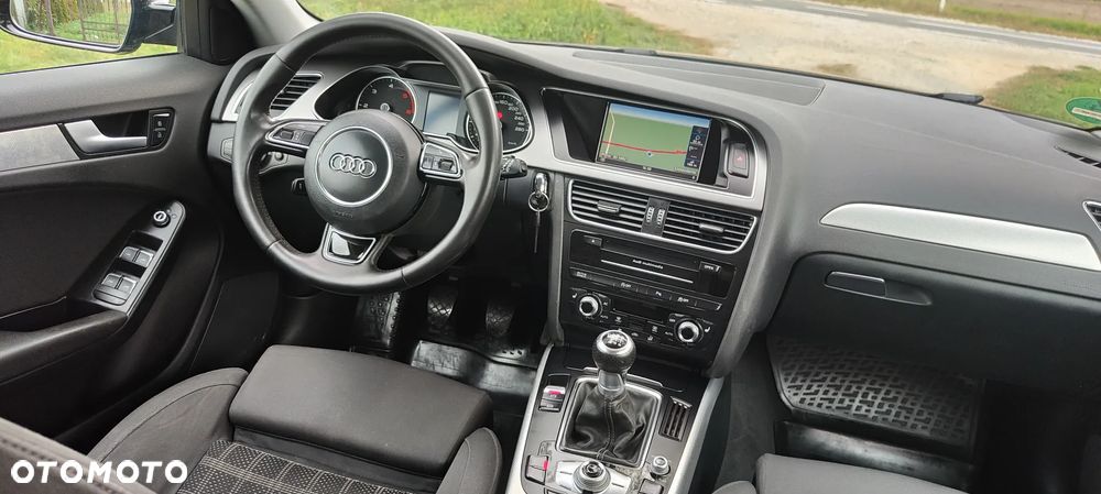 Audi A4 Avant 2.0 TDI DPF S line Sportpaket - 24