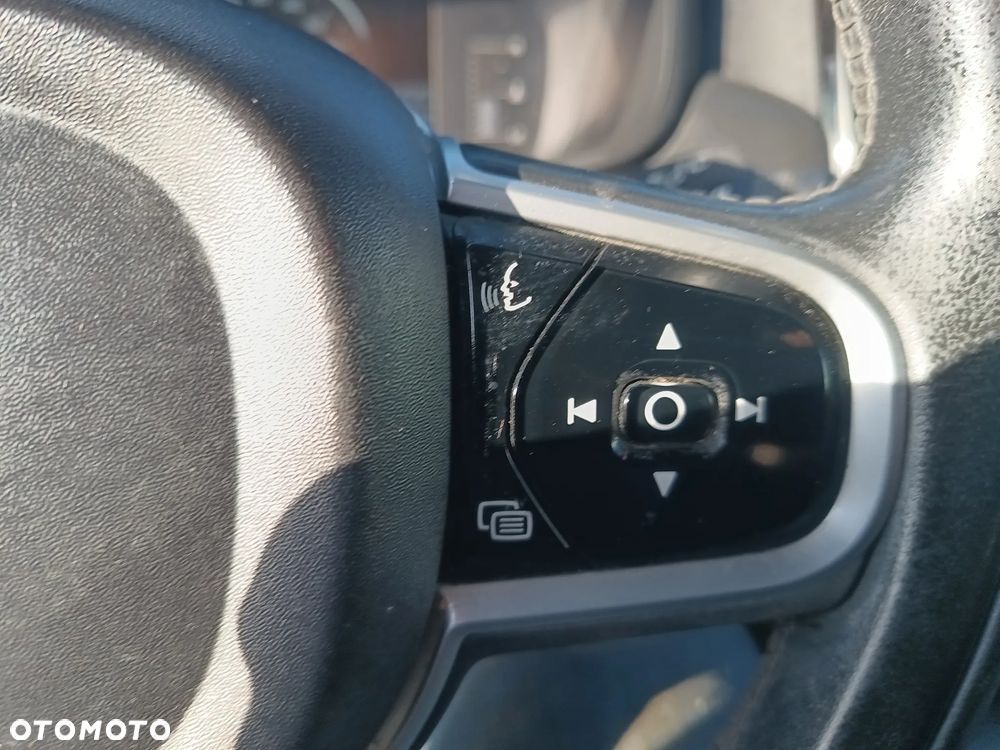 Volvo V90 - 37