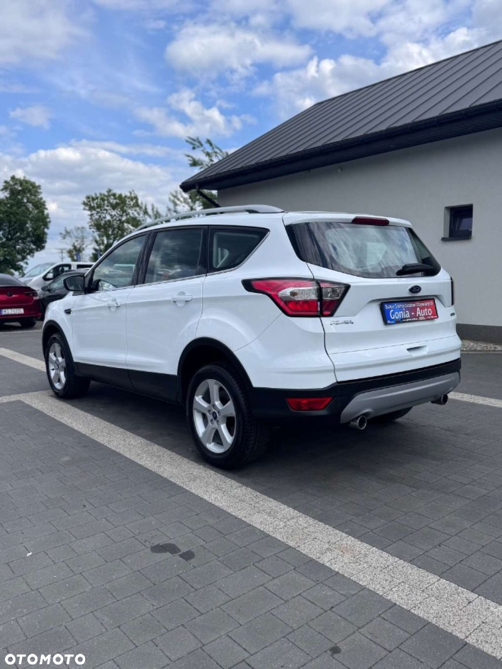 Ford Kuga 1.5 EcoBoost 2x4 Cool & Connect - 6