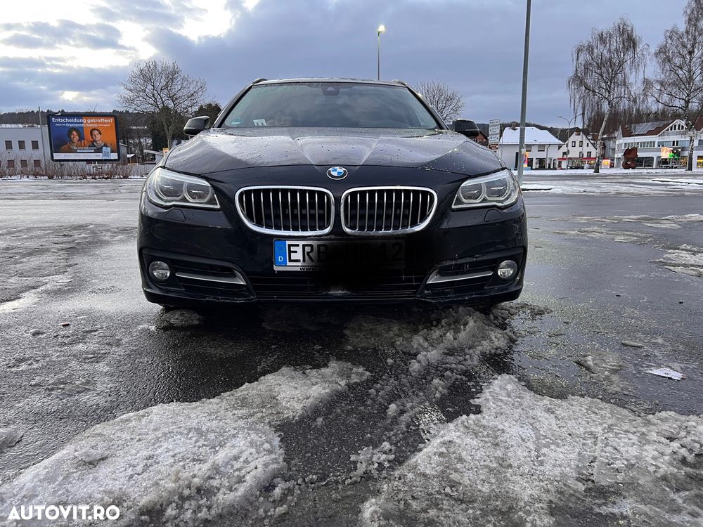 BMW Seria 5 525d Aut. Modern Line - 1