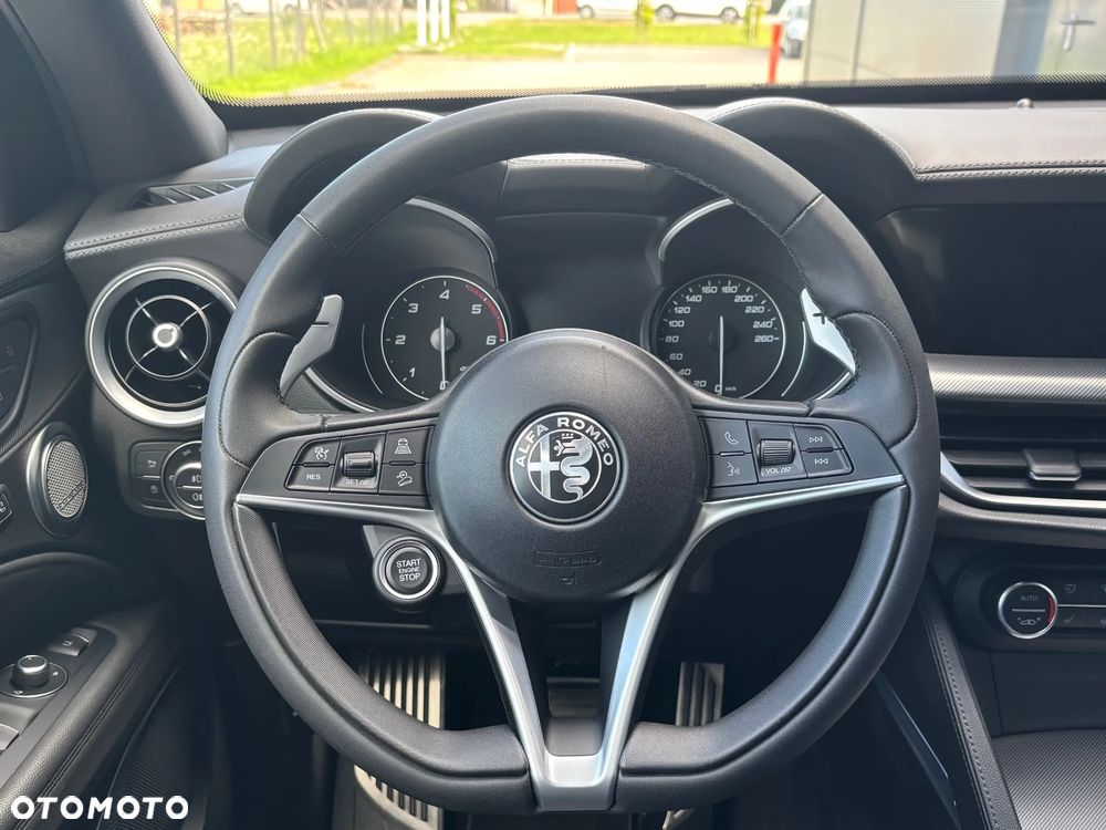 Alfa Romeo Stelvio 2.2 JTDM Executive Q4 - 17
