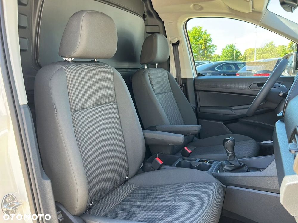 Volkswagen Caddy Cargo/benzyna 1,5 TSI 116 KM manualna r. o. 2755 mm - 16