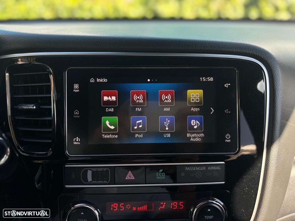 Mitsubishi Outlander 2.0 Intense Navi - 10