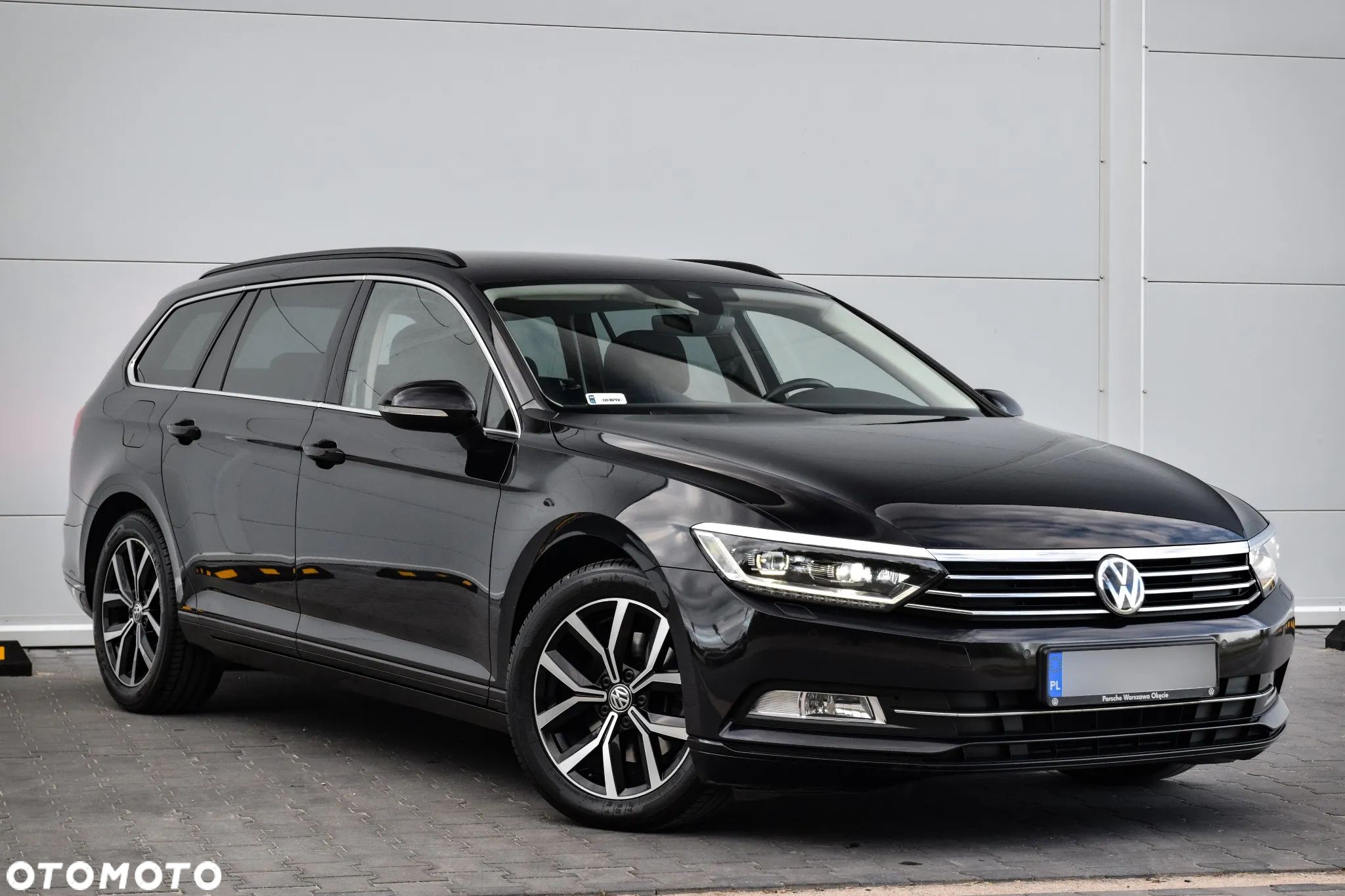 Volkswagen Passat 1.5 TSI EVO Elegance DSG - 1