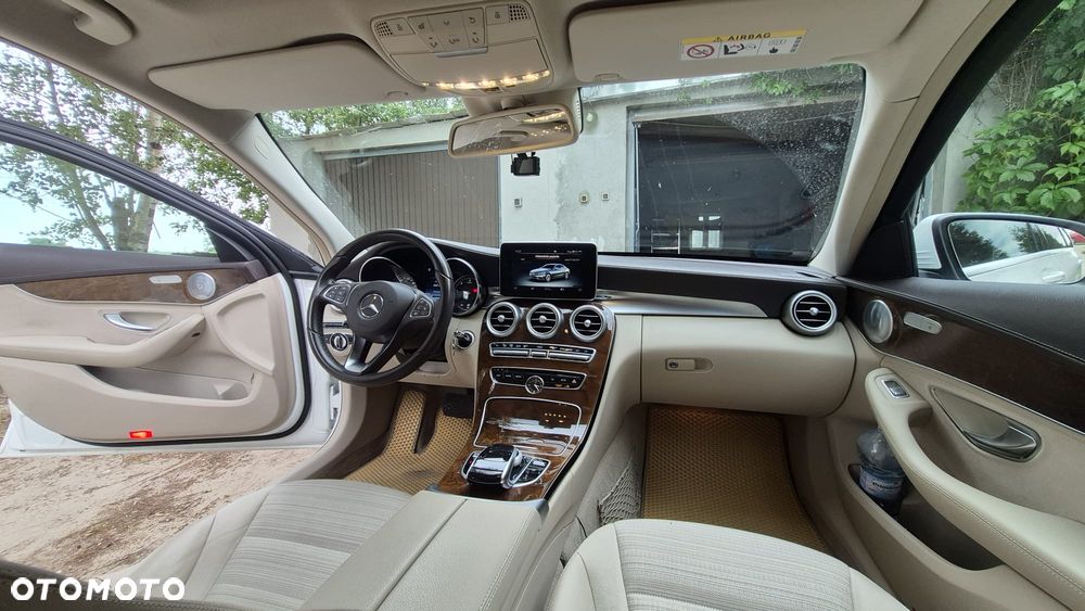 Mercedes-Benz Klasa C 250 (BlueTEC) d 7G-TRONIC - 19
