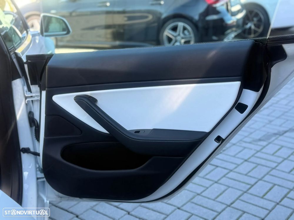 Tesla Model 3 Performance Dual Motor AWD - 15