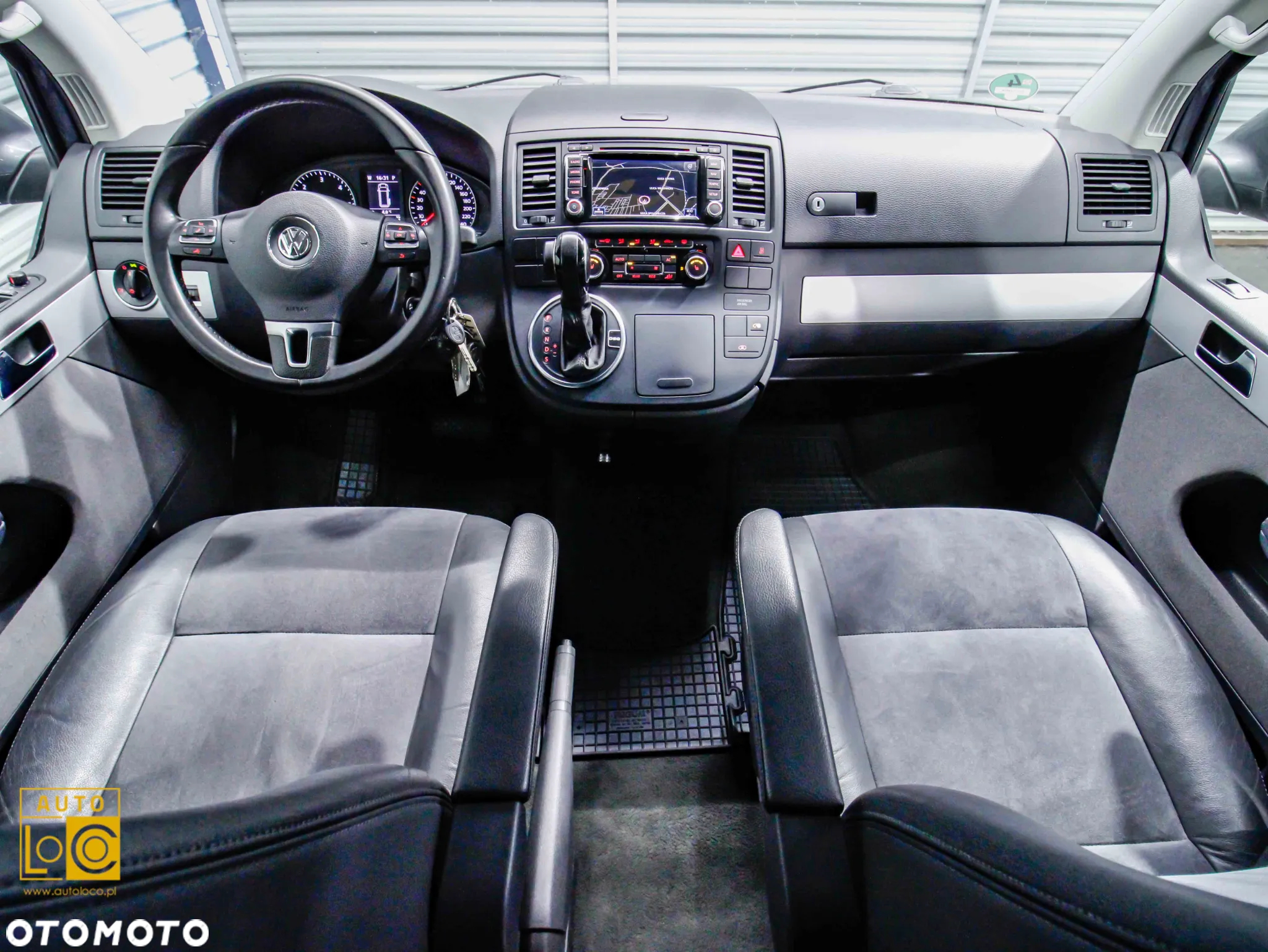 Volkswagen Multivan 2.0 BiTDI L2 Comfortline DSG - 5