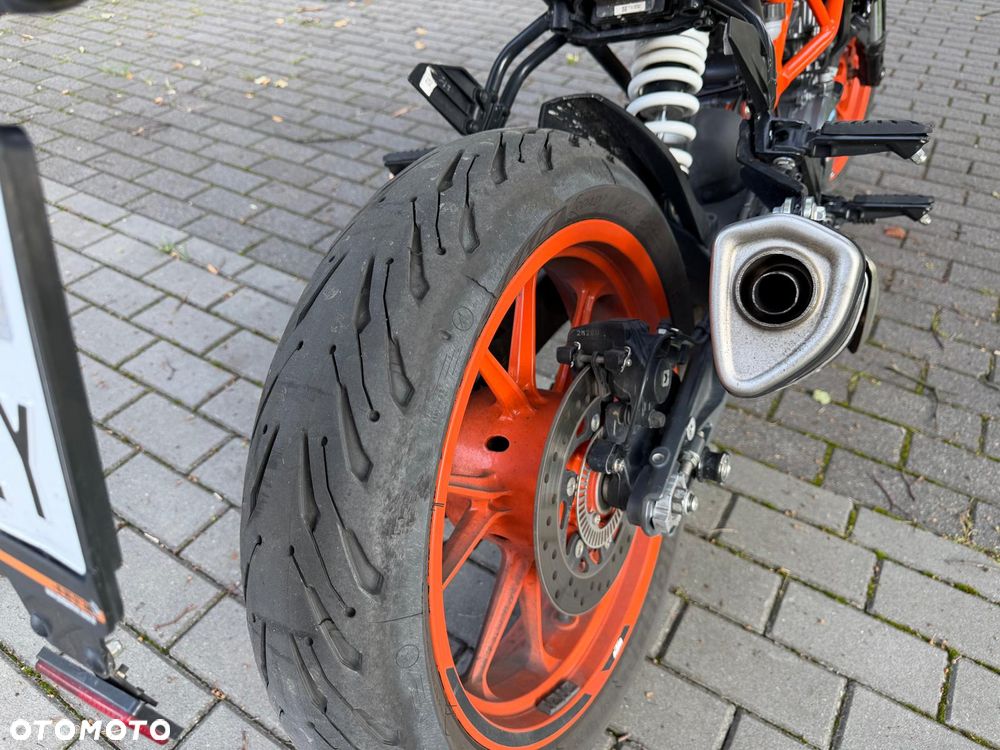KTM Duke 125 - 6