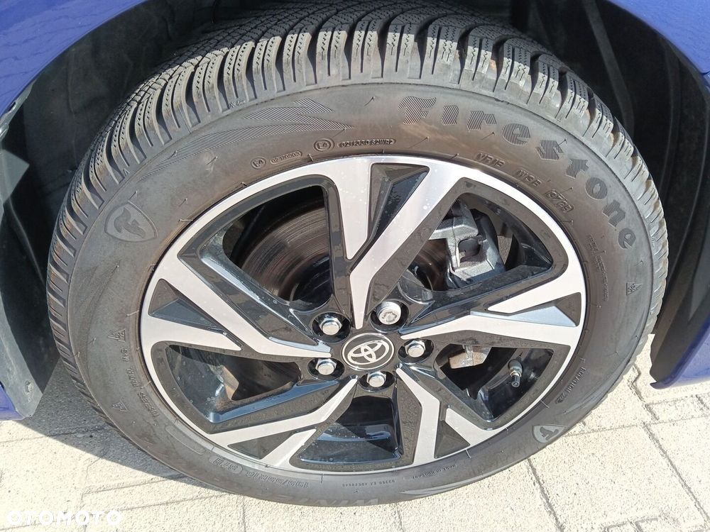 Toyota Yaris Hybrid 1.5 Style - 10