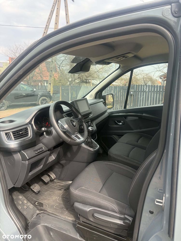 Renault Trafic - 10