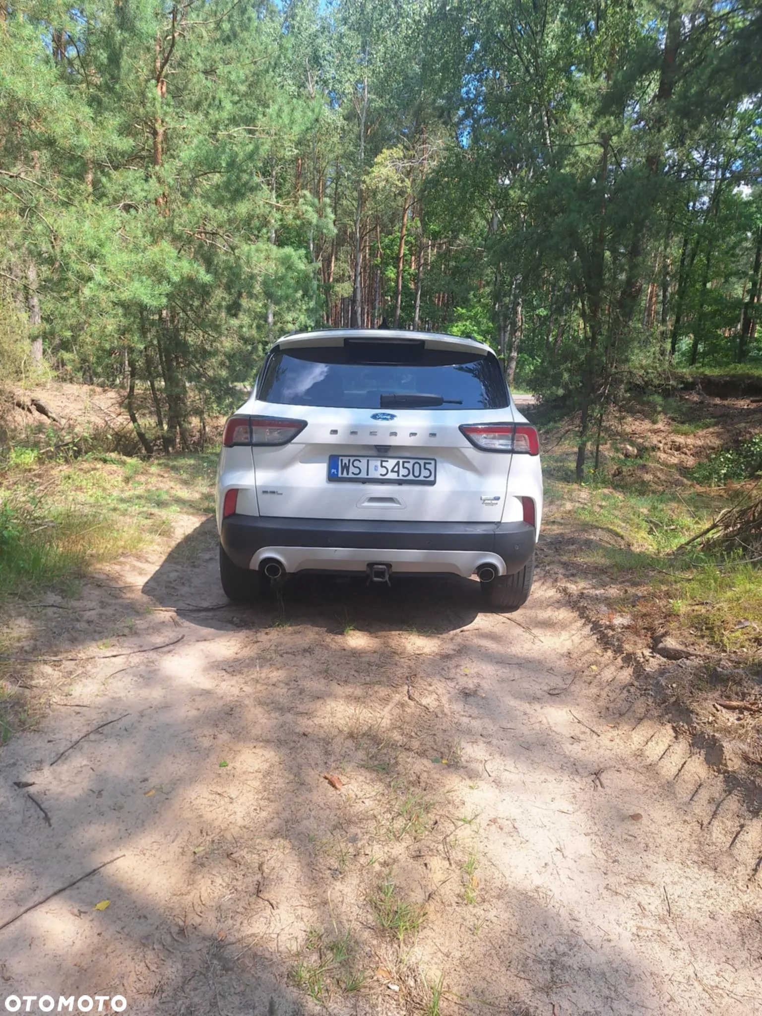 Ford Escape 2.0 EcoBoost AWD Titanium - 10