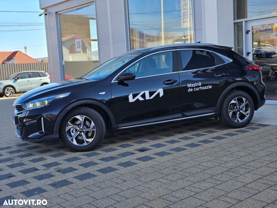 Kia XCeed 1.6 T-GDI 7DCT City - 4
