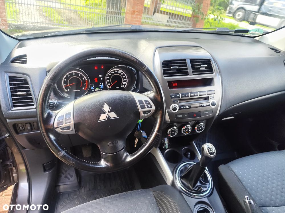 Mitsubishi ASX 1.6 2WD Intense - 16