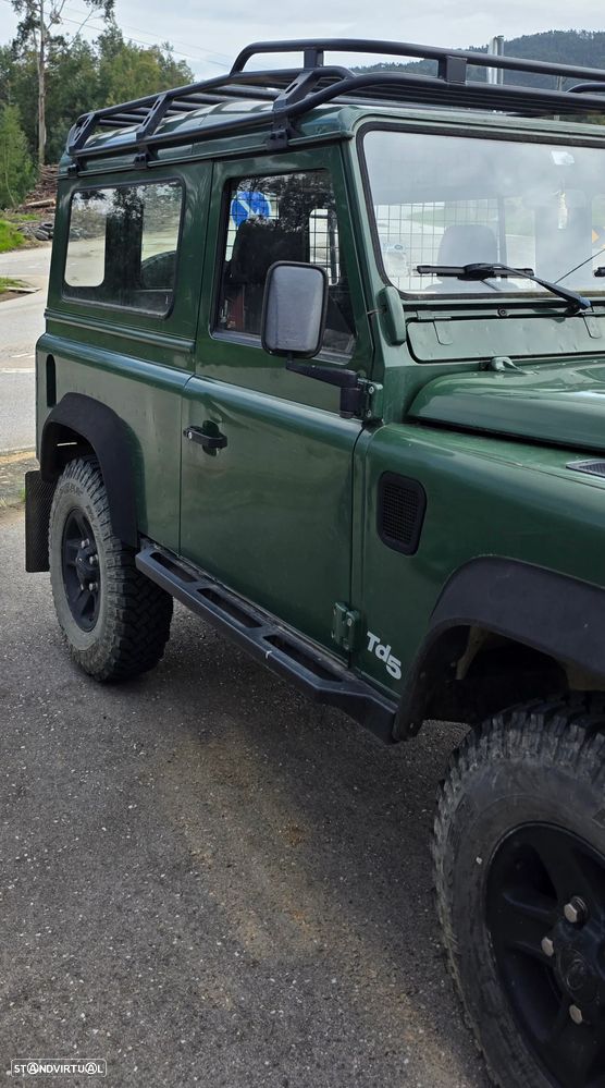 Land Rover Defender 90 2.5 TD5 Metal Top - 3