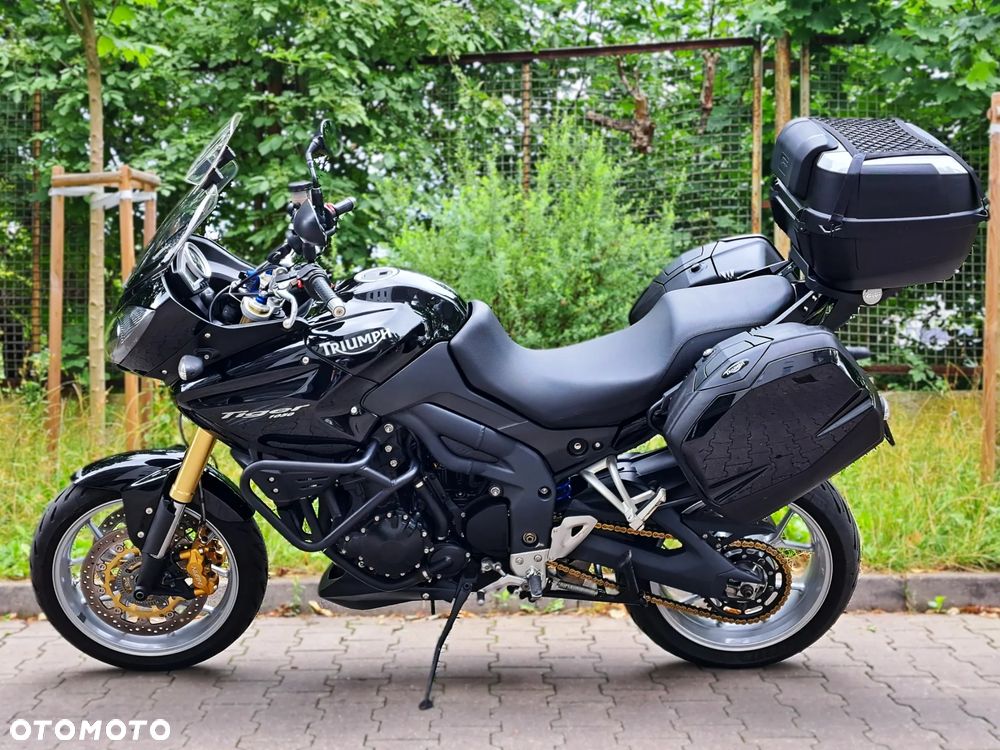 Triumph Tiger - 15