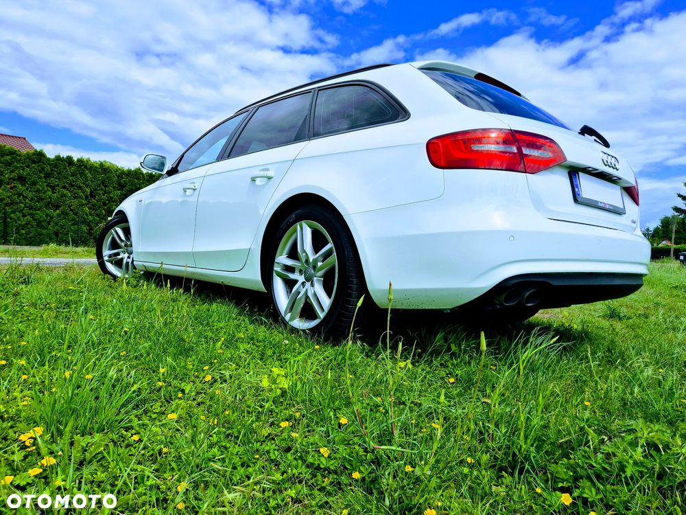 Audi A4 Avant 2.0 TDI DPF multitronic S line Sportpaket - 8