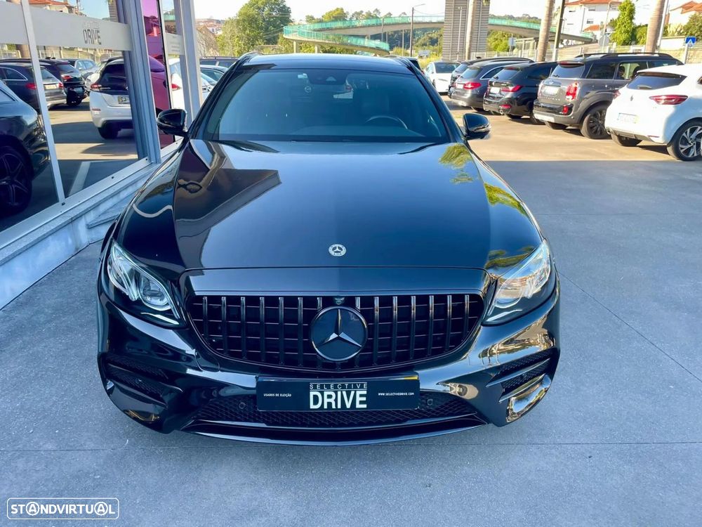 Mercedes-Benz E 300 d AMG Line - 3
