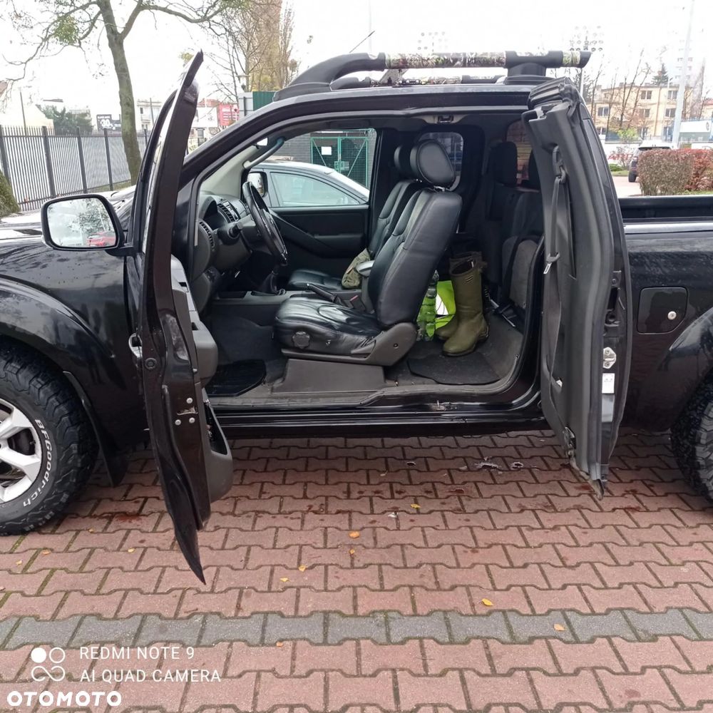 Nissan Navara 2.5 D XE 2WD - 4