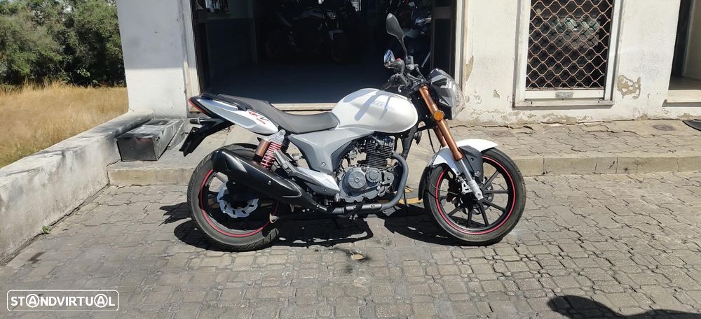 Keeway RKV 125 - 3