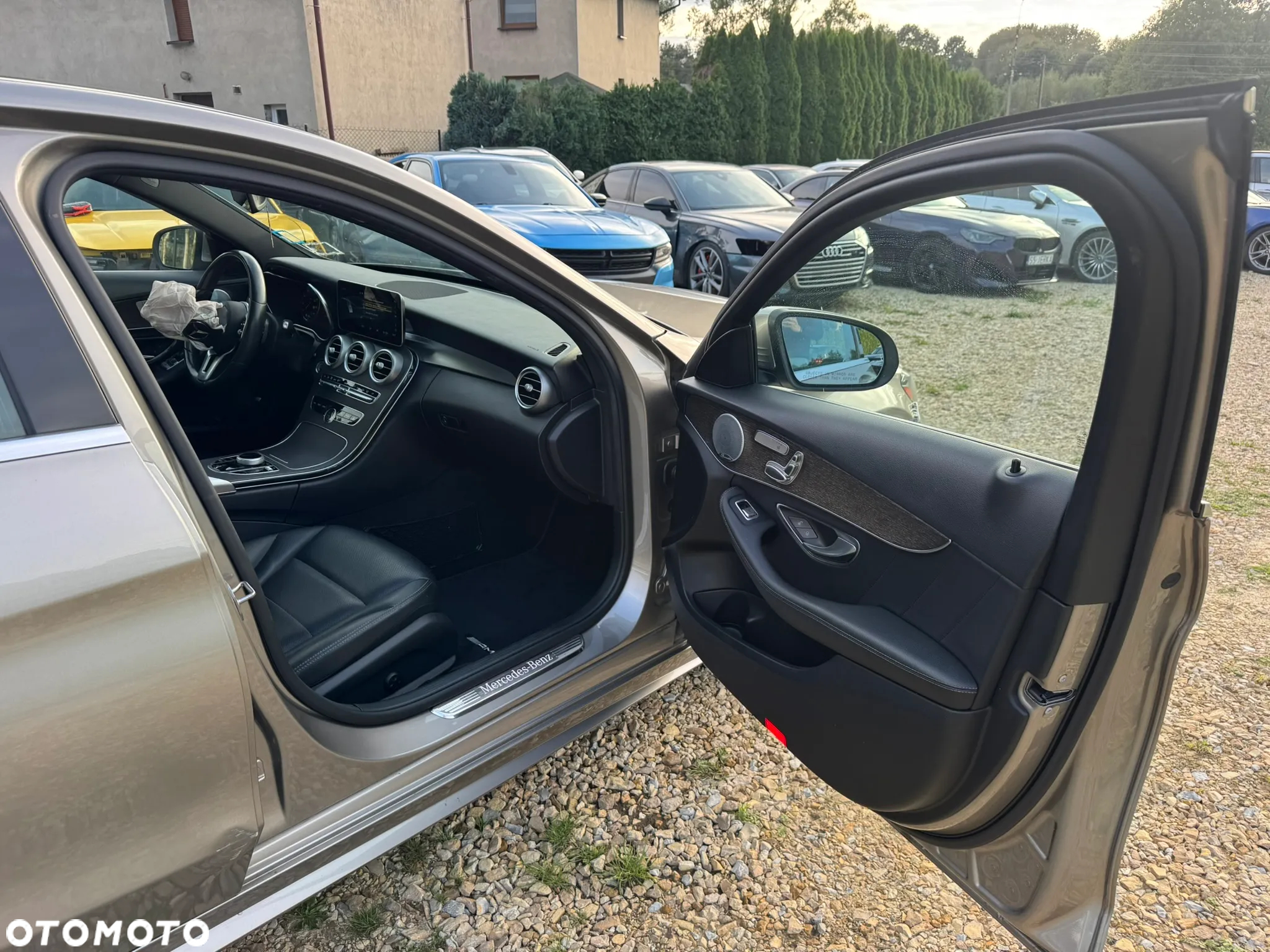 Mercedes-Benz Klasa C 300 4Matic 9G-TRONIC Edition AMG Line - 18