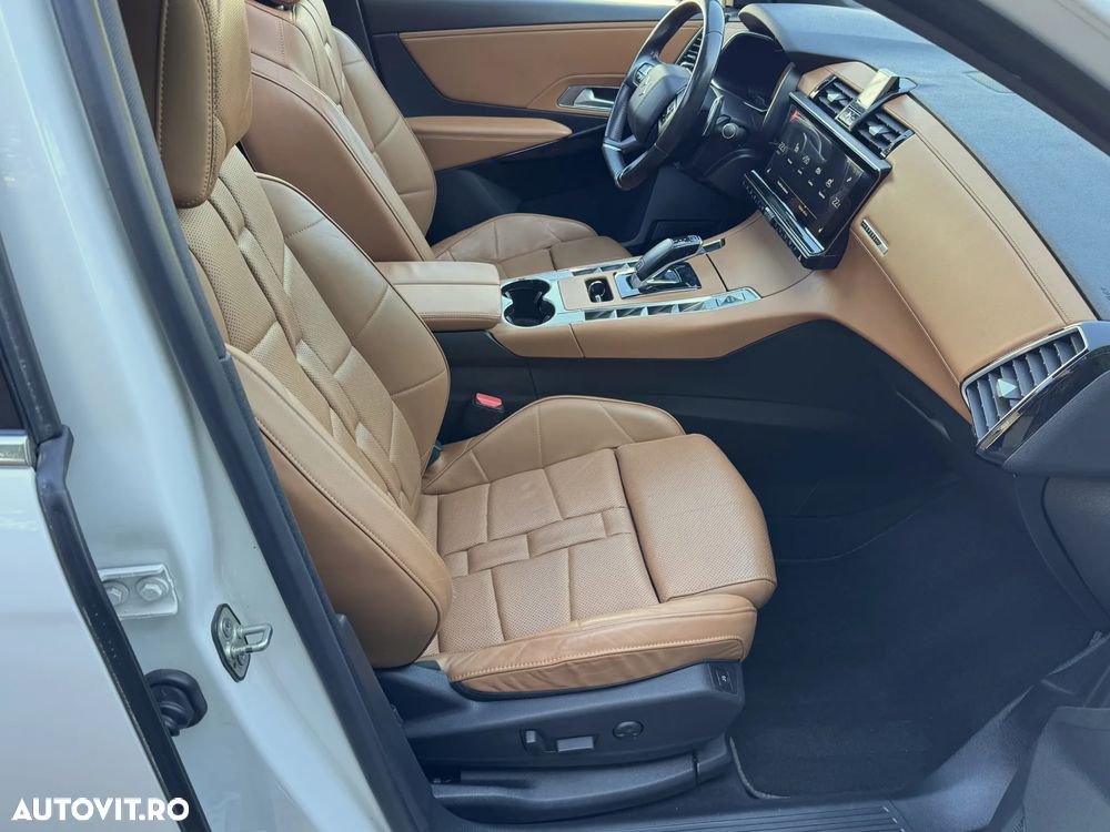 DS Automobiles DS 7 Crossback - 27