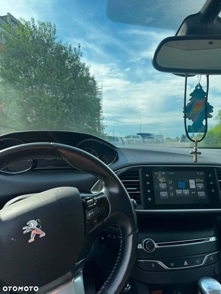 Peugeot 308 1.6 BlueHDi Allure S&S - 7