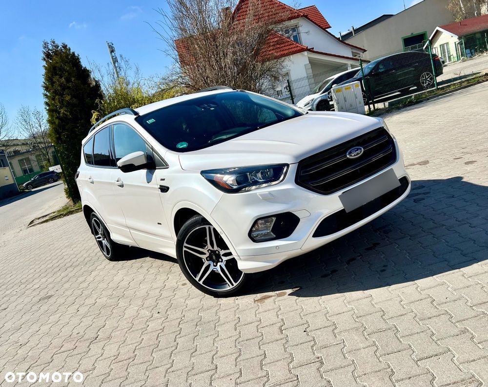 Ford Kuga 2.0 TDCi 4x4 ST-Line - 24
