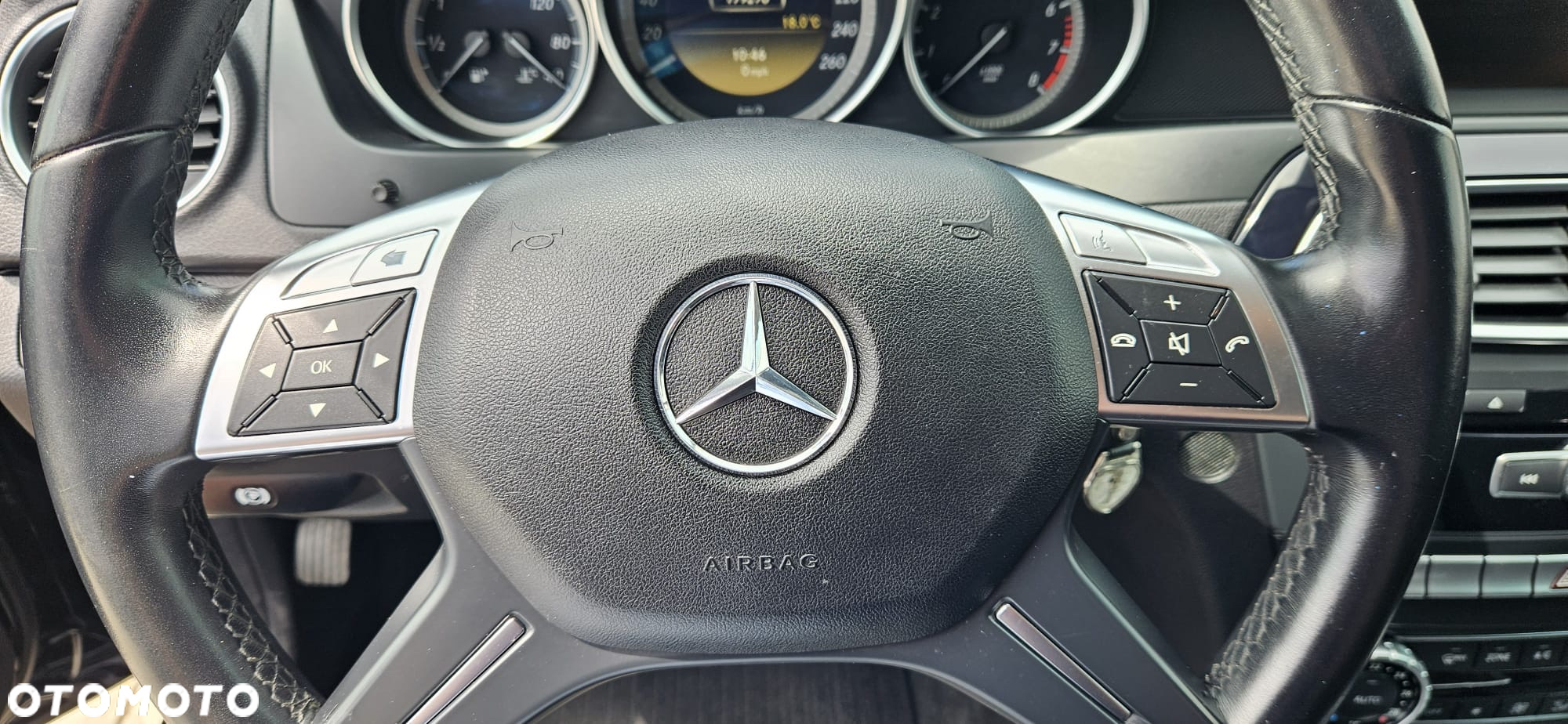 Mercedes-Benz Klasa C 180 CGI BlueEff Avantgarde - 15