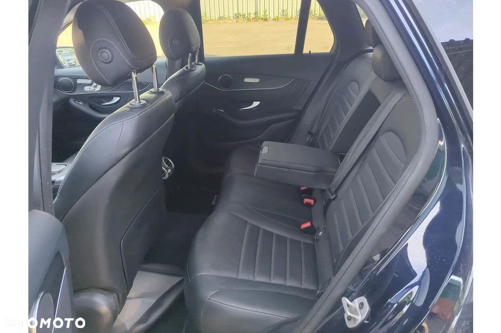 Mercedes-Benz GLC - 8