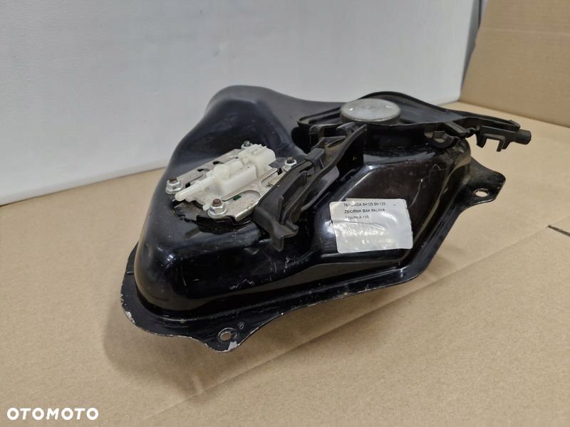 HONDA SH125 SH 125 ZBIORNIK BAK PALIWA POMPKA - 5
