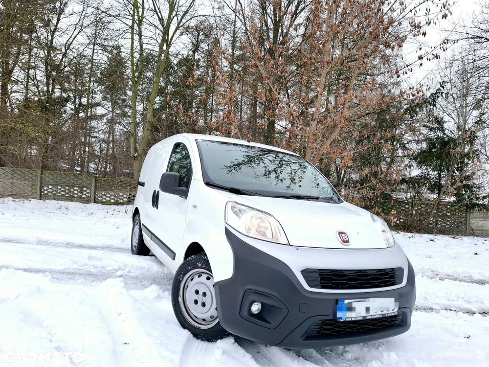 Fiat Fiorino Kombi 8V SX - 8