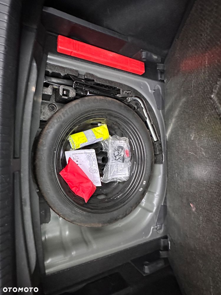 Cupra Formentor 1.5 eTSI DSG - 23