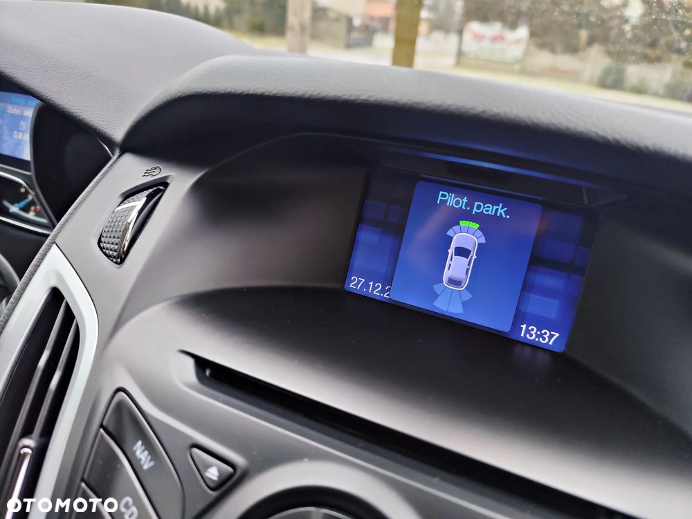 Ford Focus 1.6 TDCi DPF Champions Edition - 35