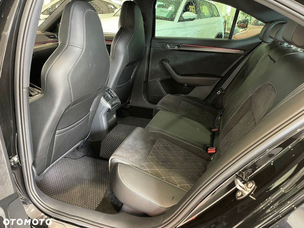 Skoda Superb - 11