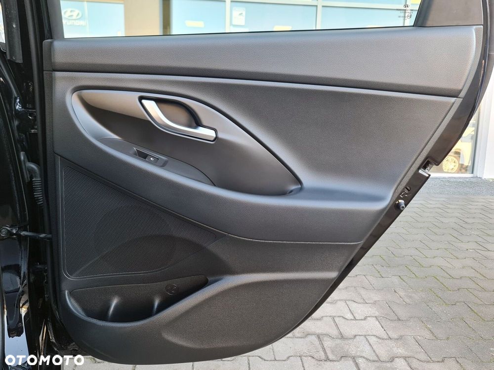 Hyundai i30 1.4 T-GDI Premiere Luxury - 34