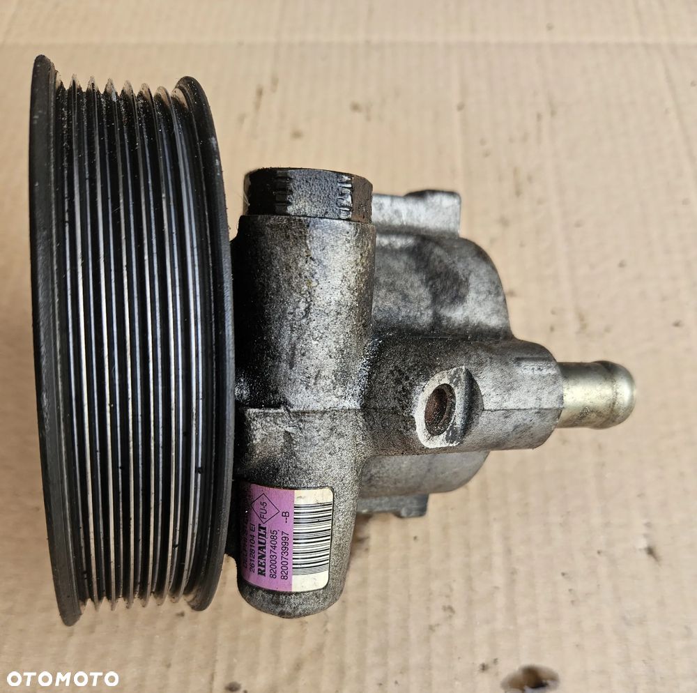 Renault Trafic Opel Vivaro Laguna III 2.0 DCI pompa wspomagania 8200374085 26128104