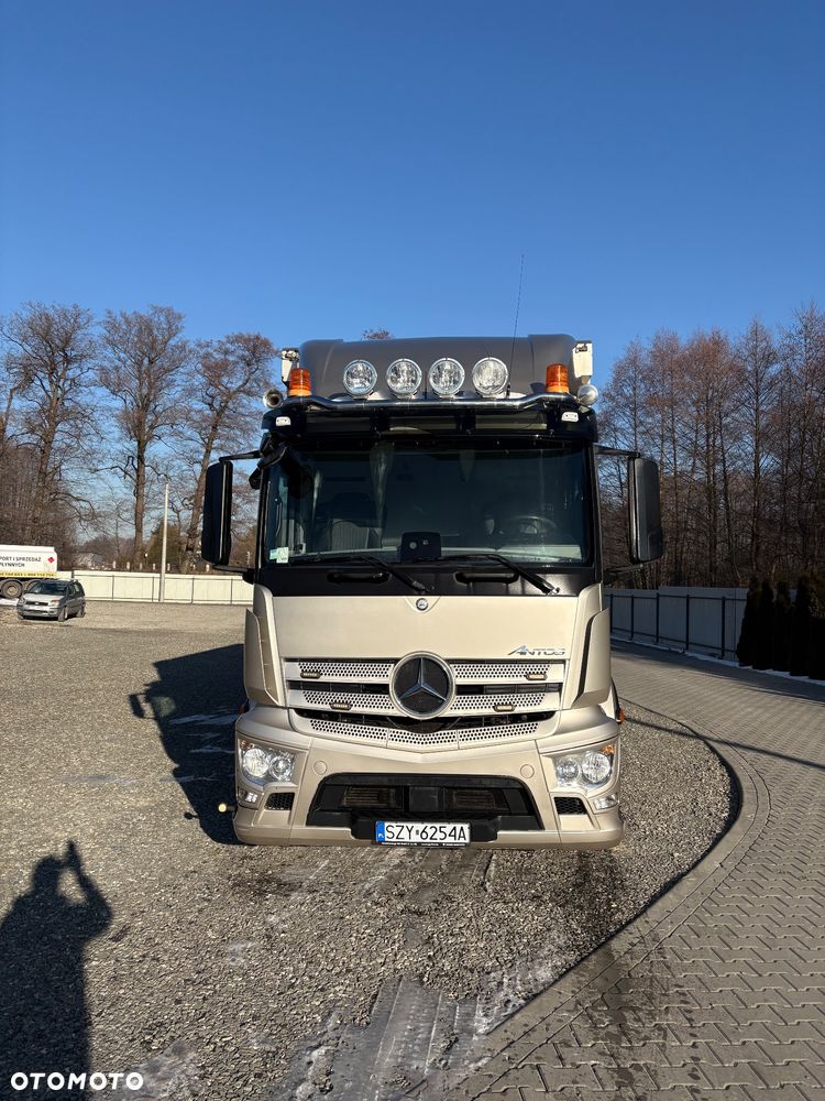 Mercedes-Benz Antos - 2